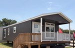2027 Landmark 16401L